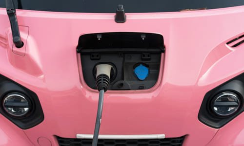 Supercharged Smarts: How AI Is Rewiring Electric Vehicle Batteries